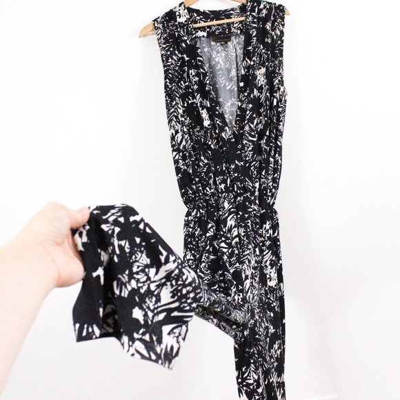 *Buffalo Black & White Jumpsuit - Picture 3 of 8